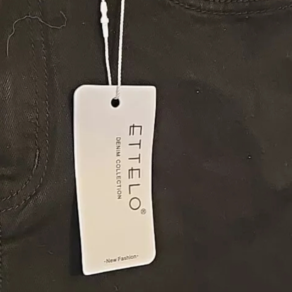 ETTELO Womens Denim Straight Leg Loose Stretchy Jeans - Size 8 new with tags